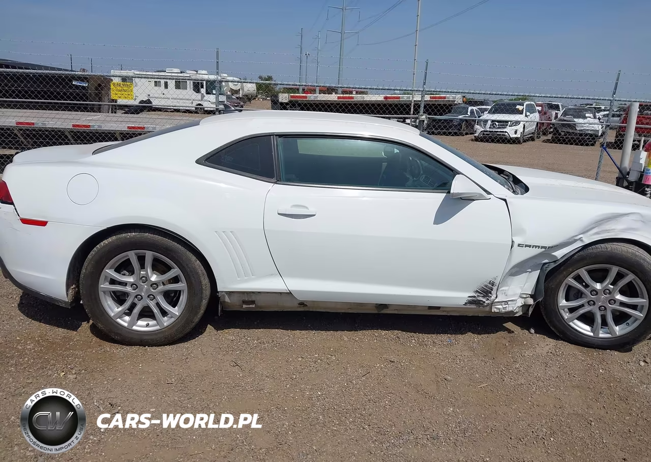 2015 Chevrolet Camaro 2Ls VIN:2G1FB1E38F9135683 - 13