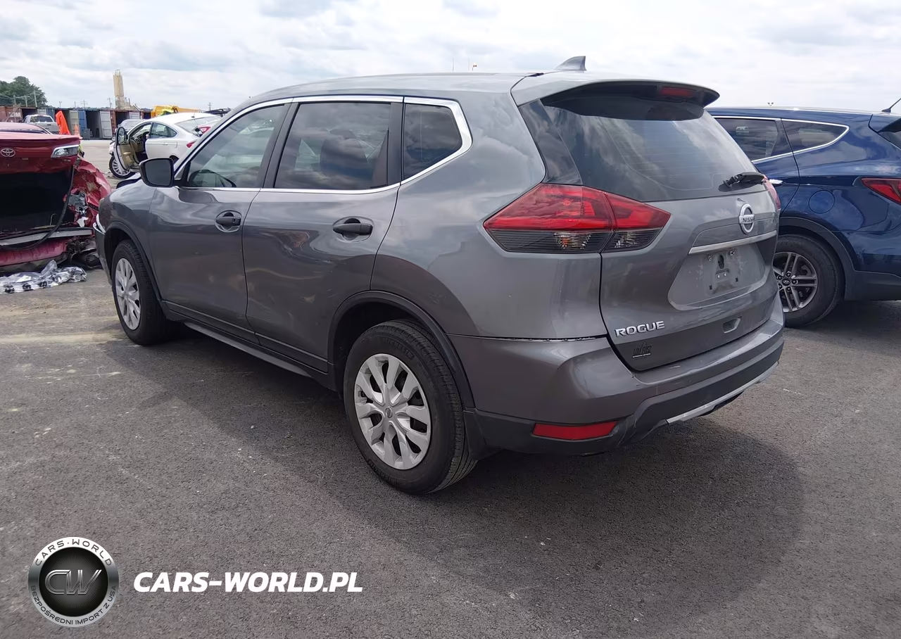 2018 Nissan Rogue S VIN:5N1AT2MT0JC758816 - 3