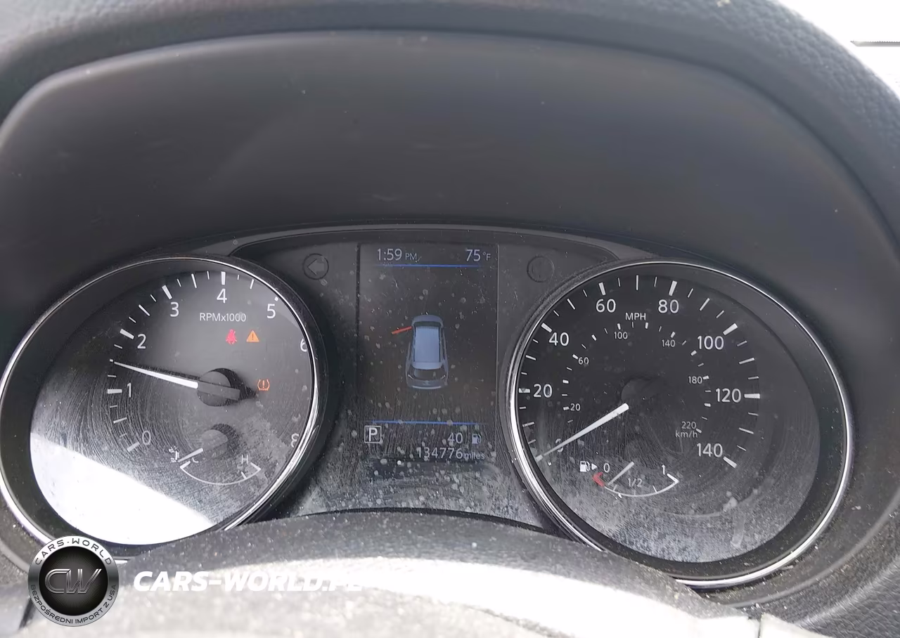 2018 Nissan Rogue S VIN:5N1AT2MT0JC758816 - 7