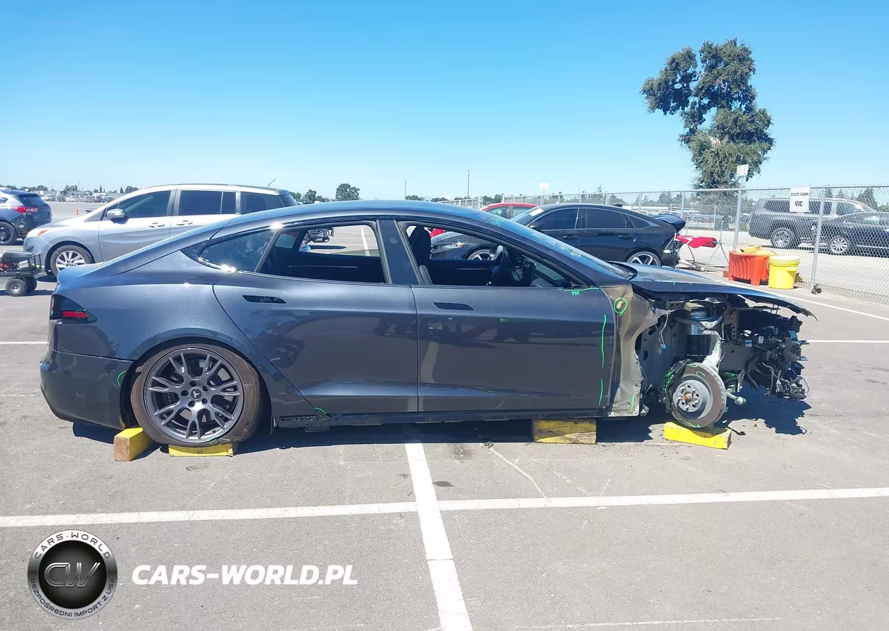 2025 Tesla Model S Rear-Wheel Drive VIN:5YJSA1E51SF550957 - 14