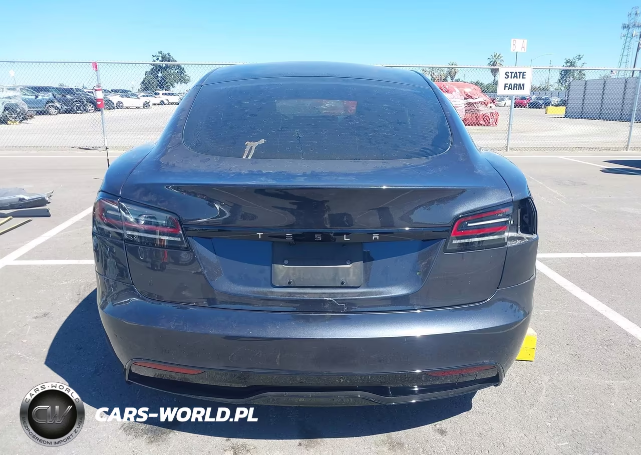 2025 Tesla Model S Rear-Wheel Drive VIN:5YJSA1E51SF550957 - 17