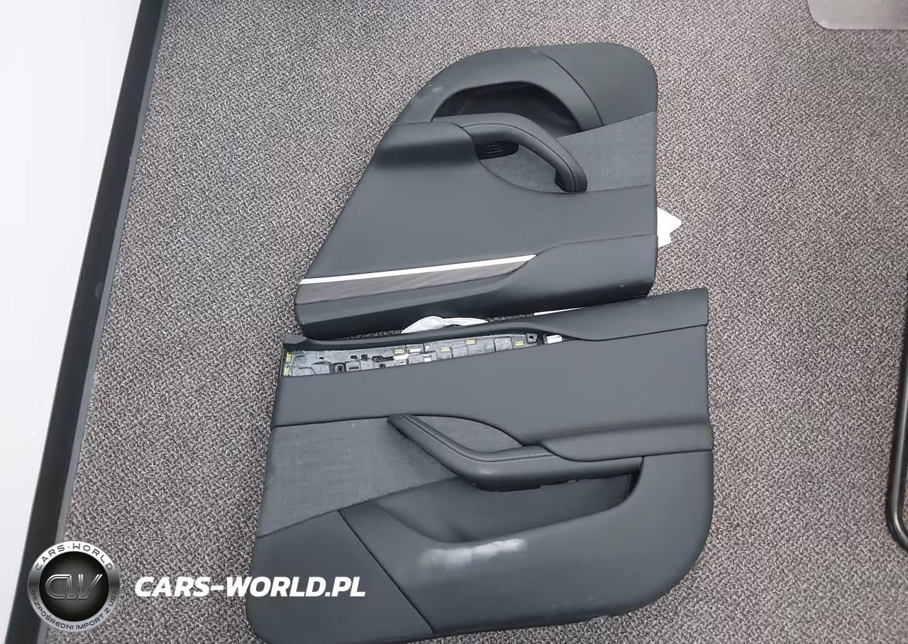 2025 Tesla Model S Rear-Wheel Drive VIN:5YJSA1E51SF550957 - 20