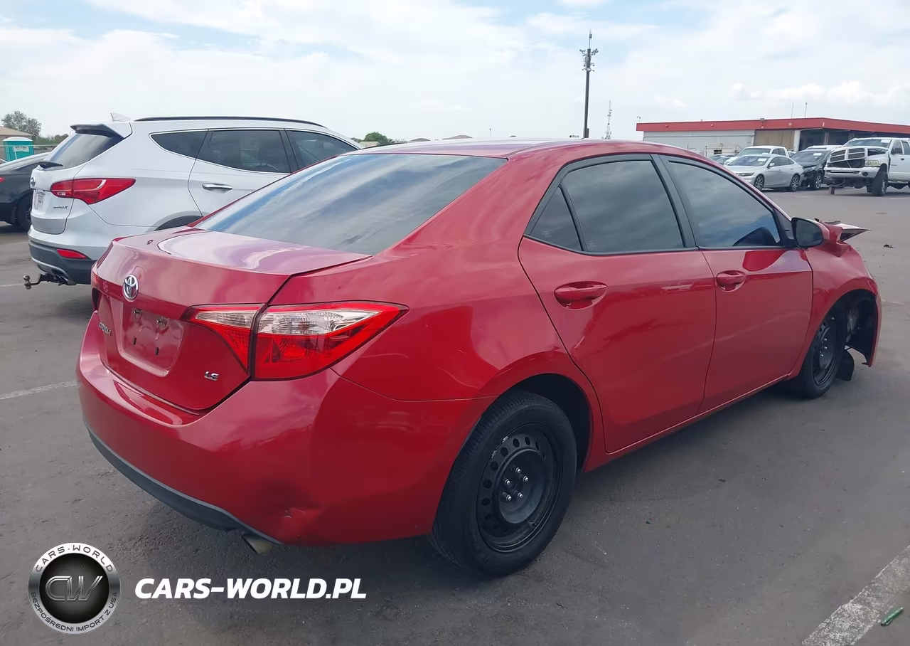 2019 Toyota Corolla Le VIN:2T1BURHE6KC222469 - 4