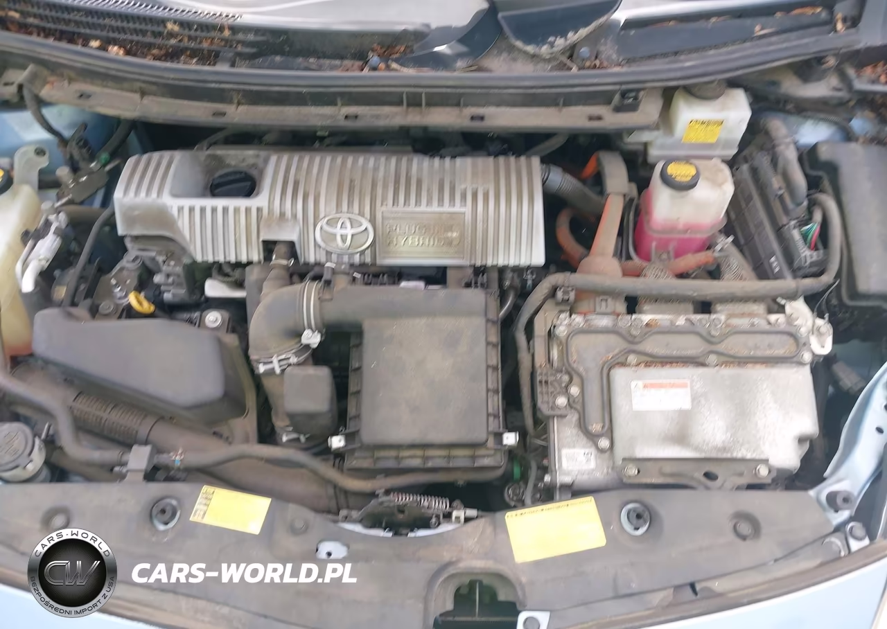 2012 Toyota Prius Plug-In VIN:JTDKN3DP8C3010376 - 10