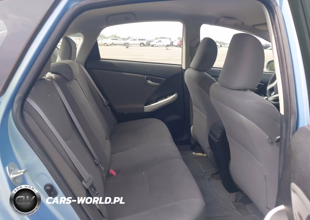 2012 Toyota Prius Plug-In VIN:JTDKN3DP8C3010376 - 8
