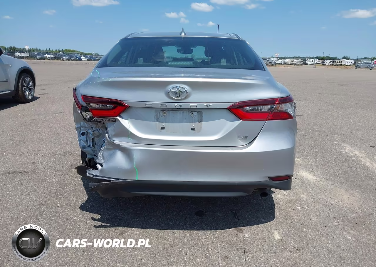 2023 Toyota Camry Le VIN:4T1C11AK5PU117586 - 16