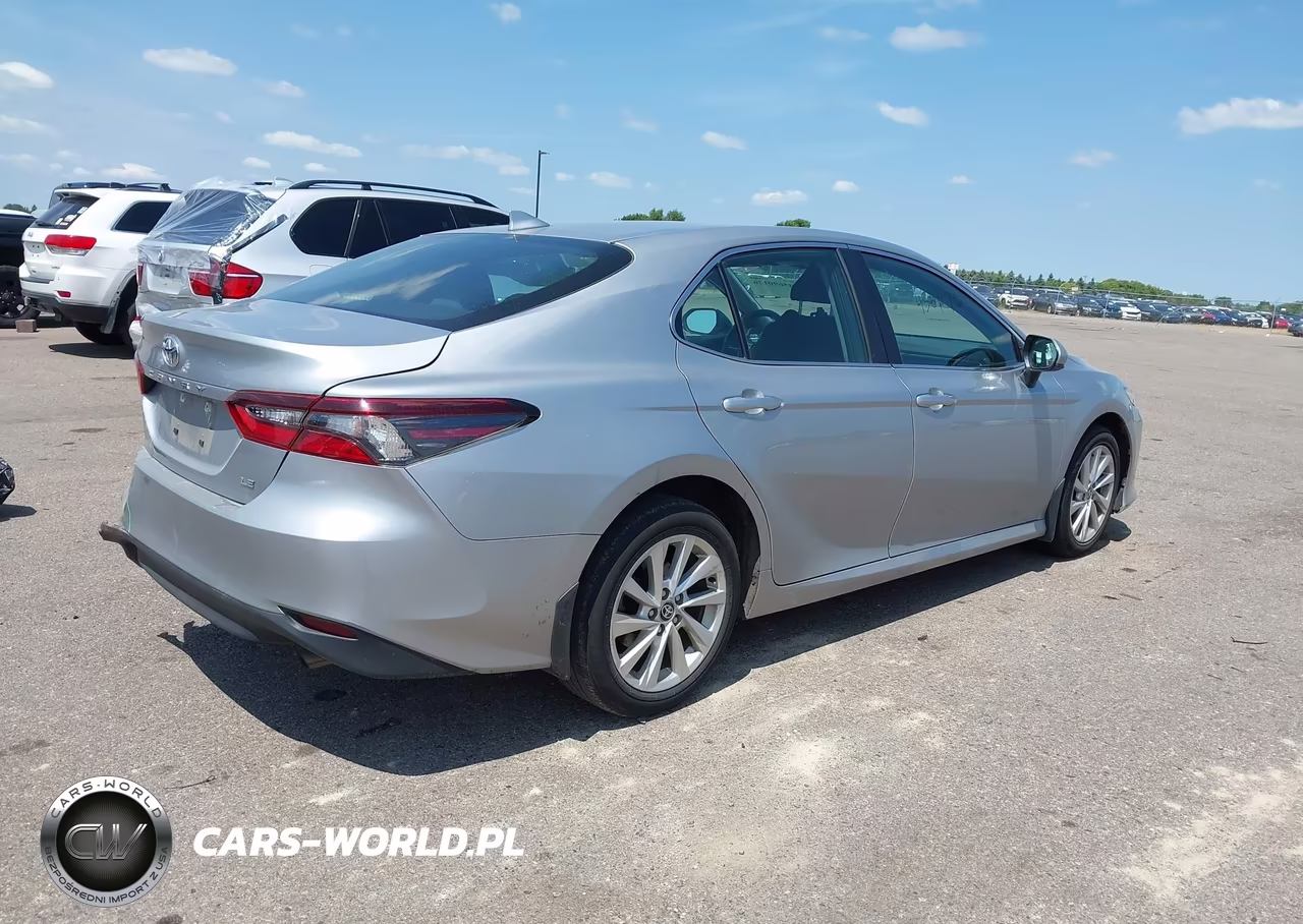 2023 Toyota Camry Le VIN:4T1C11AK5PU117586 - 4
