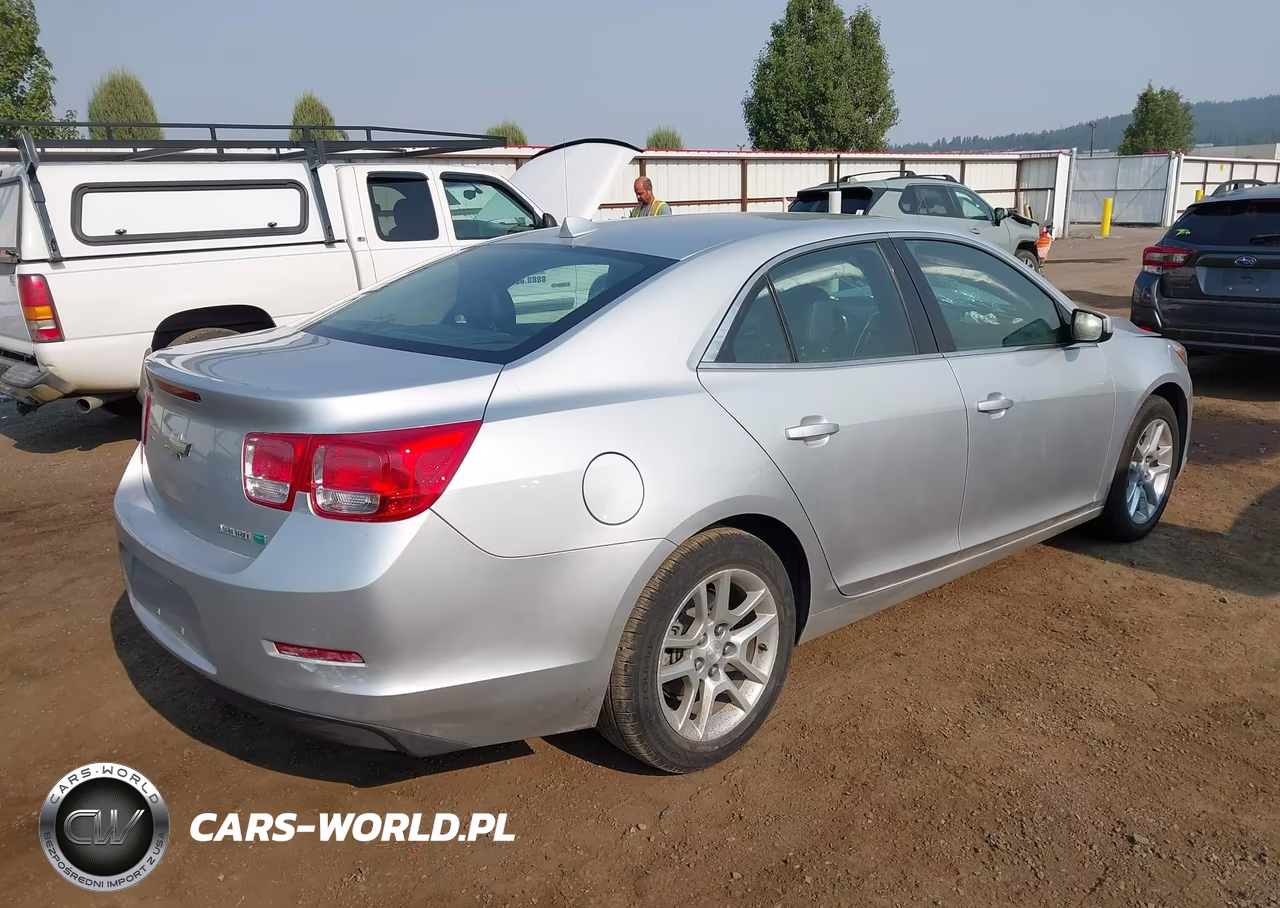 2013 Chevrolet Malibu Eco VIN:1G11D5RR7DF105878 - 4