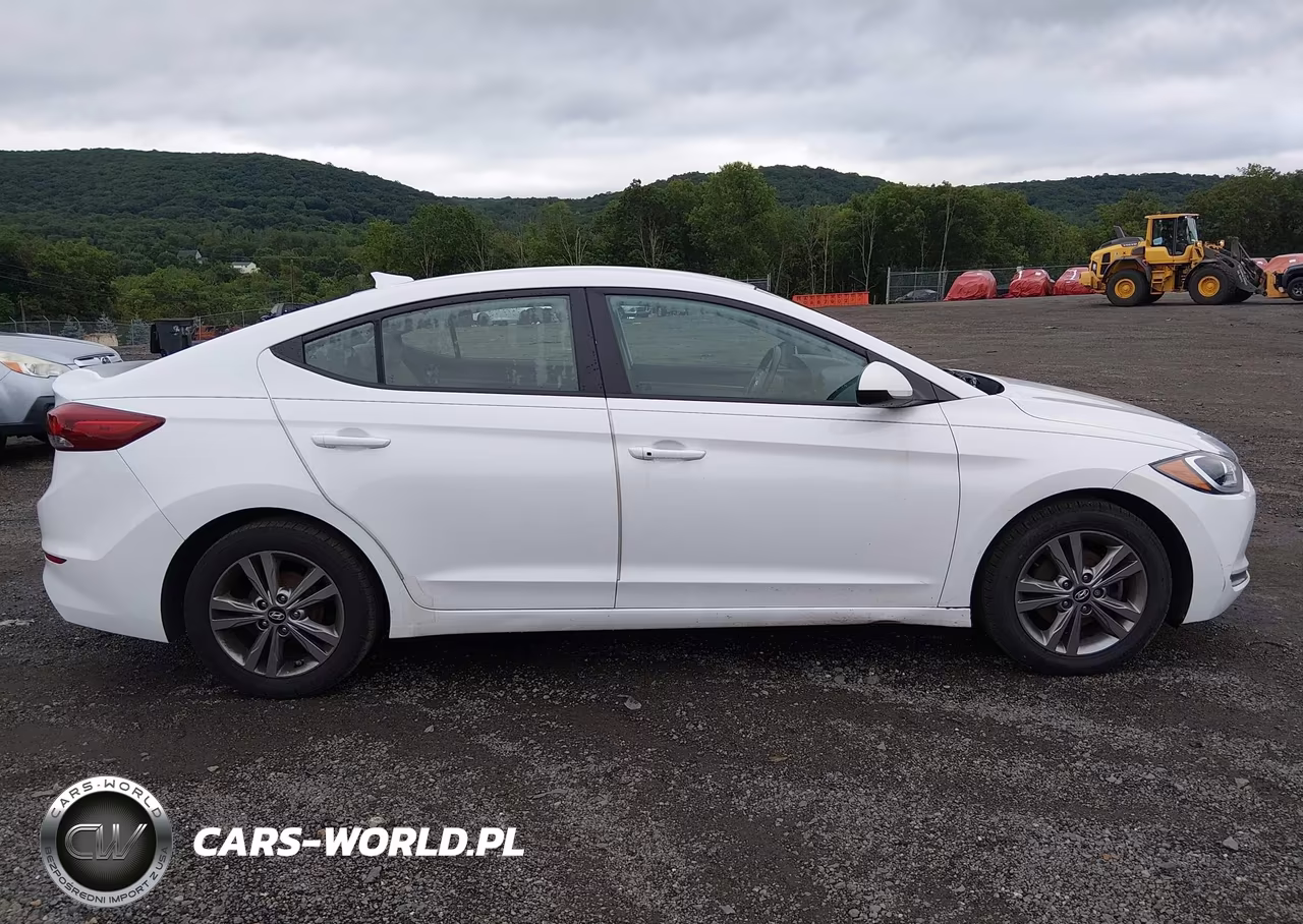 2017 Hyundai Elantra Se VIN:5NPD84LFXHH057113 - 13