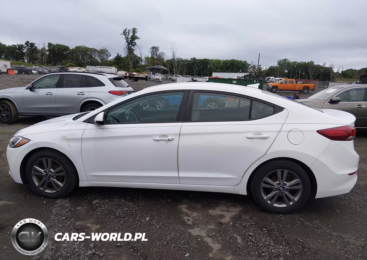 2017 Hyundai Elantra Se VIN:5NPD84LFXHH057113 - 14