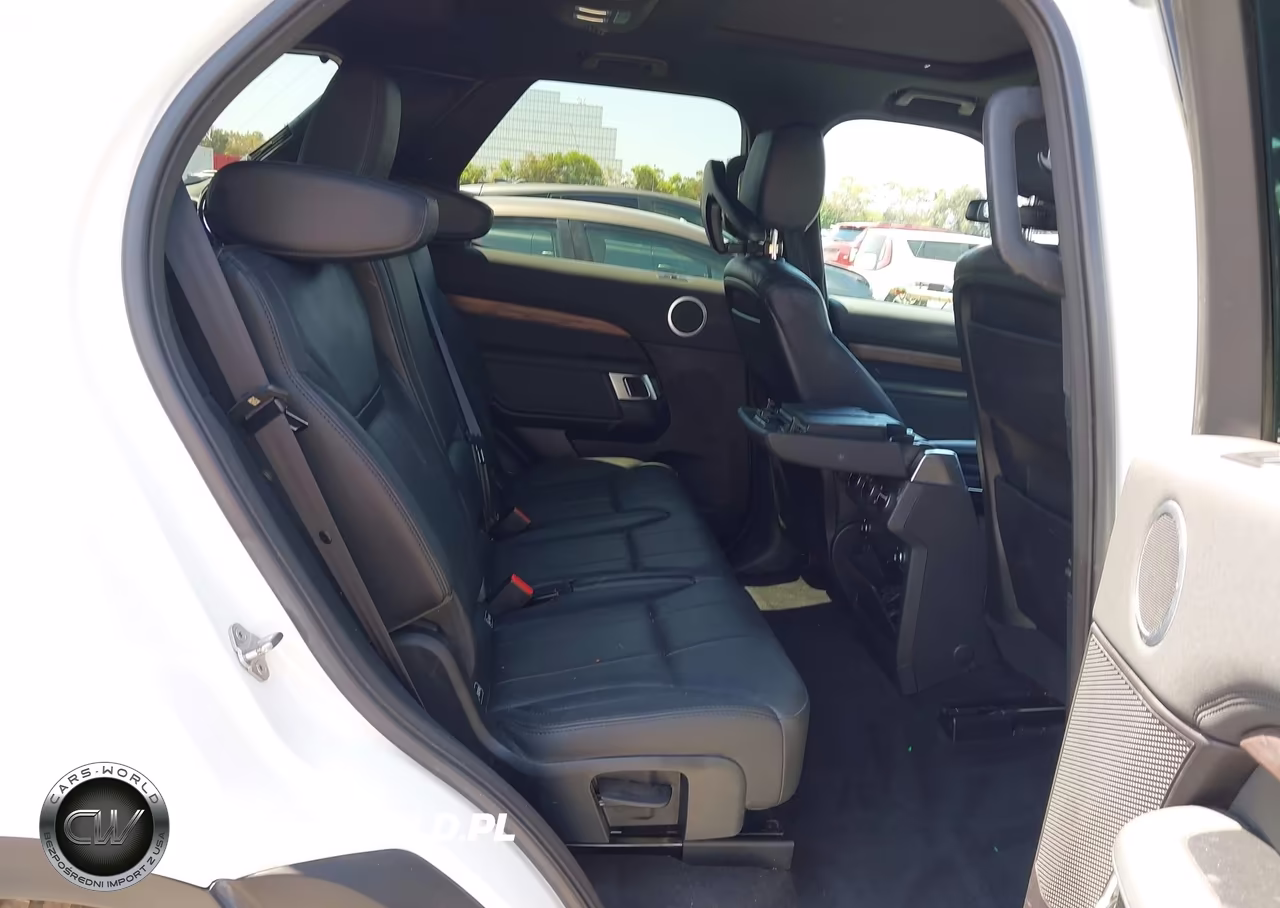 2018 Land Rover Discovery Hse VIN:SALRR2RV8JA069398 - 8