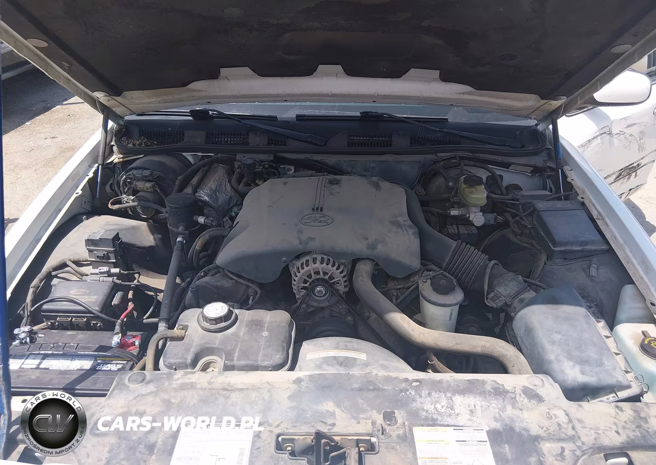 1998 Ford Crown Victoria VIN:2FAFP73WXWX190873 - 10