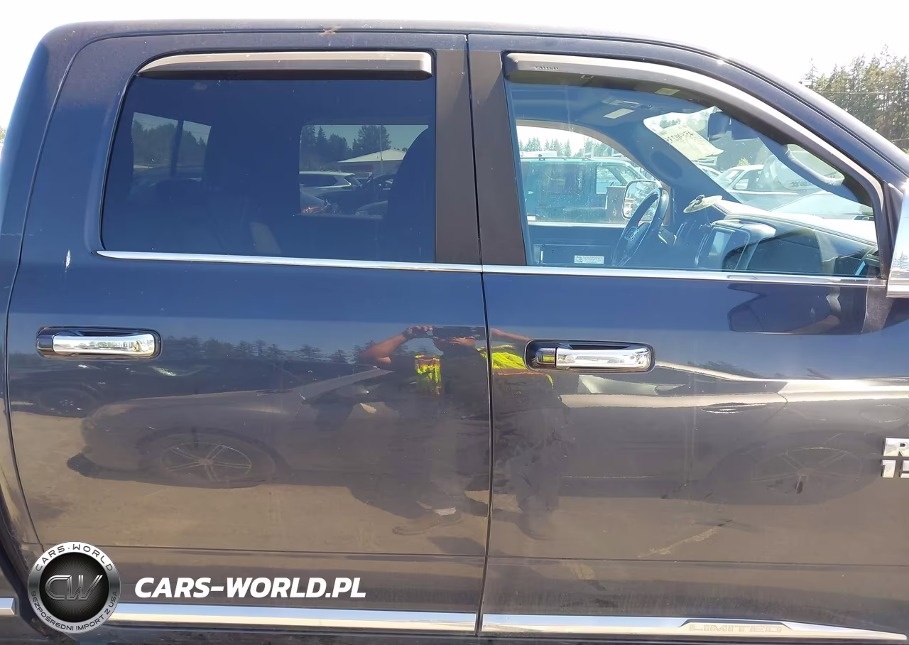 2016 Ram 1500 Longhorn VIN:1C6RR7WT5GS129039 - 14