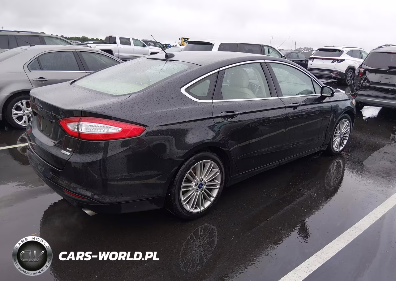 2015 Ford Fusion Se VIN:3FA6P0HD8FR202855 - 4