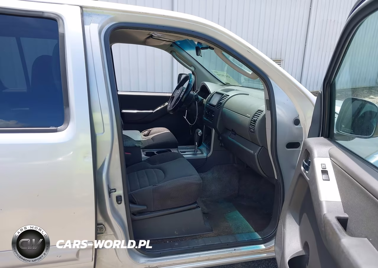 2005 Nissan Pathfinder Xe VIN:5N1AR18U15C758745 - 5