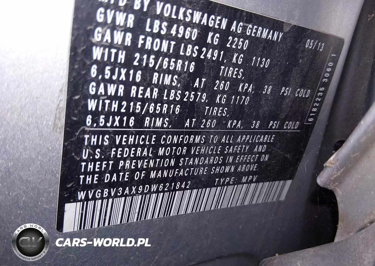 2013 Volkswagen Tiguan S VIN:WVGBV3AX9DW621842 - 9