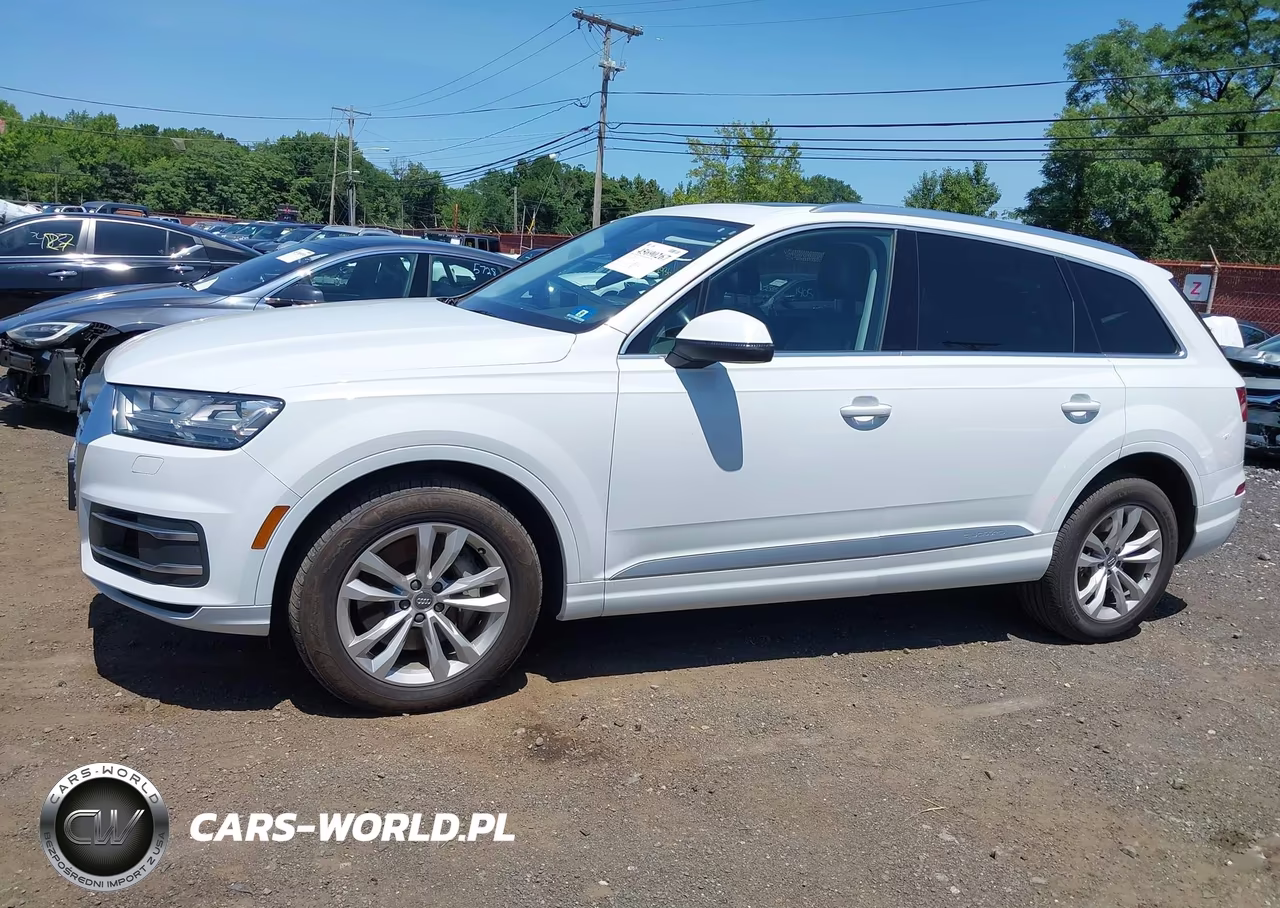 2018 Audi Q7 3.0T Premium VIN:WA1LAAF71JD047756 - 14