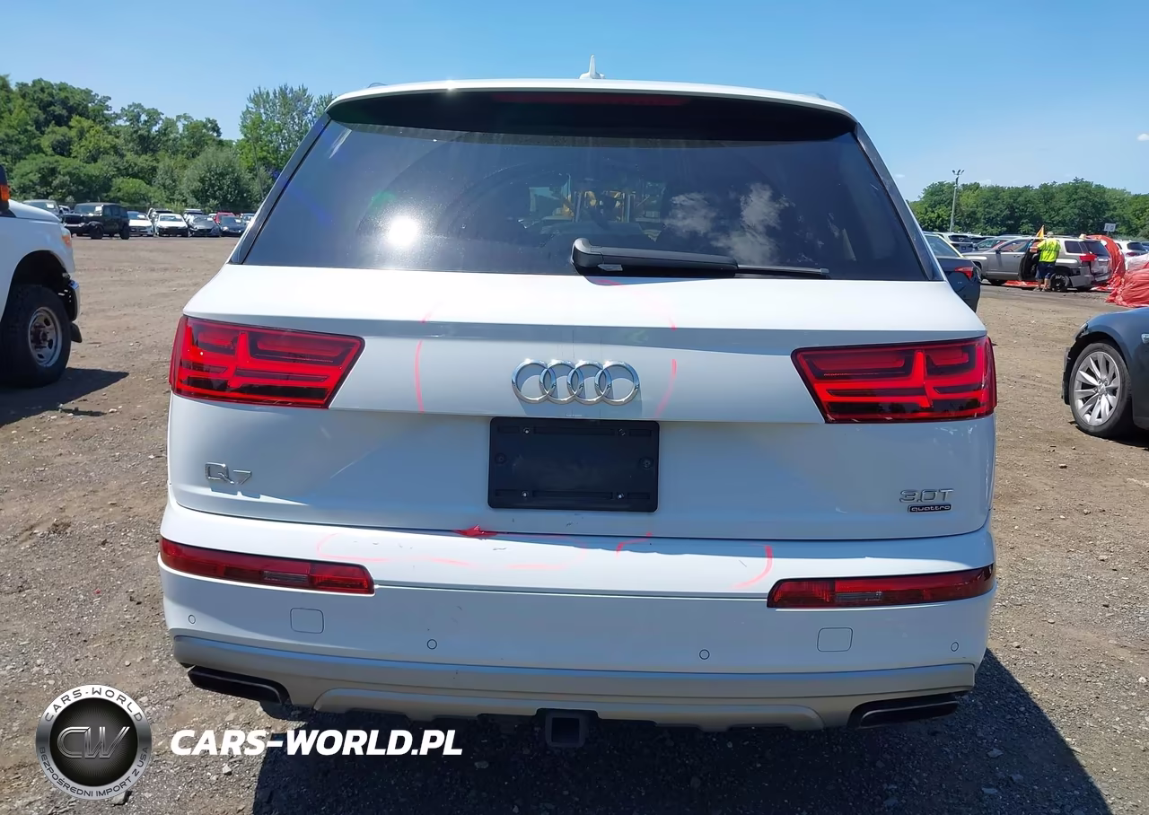 2018 Audi Q7 3.0T Premium VIN:WA1LAAF71JD047756 - 16