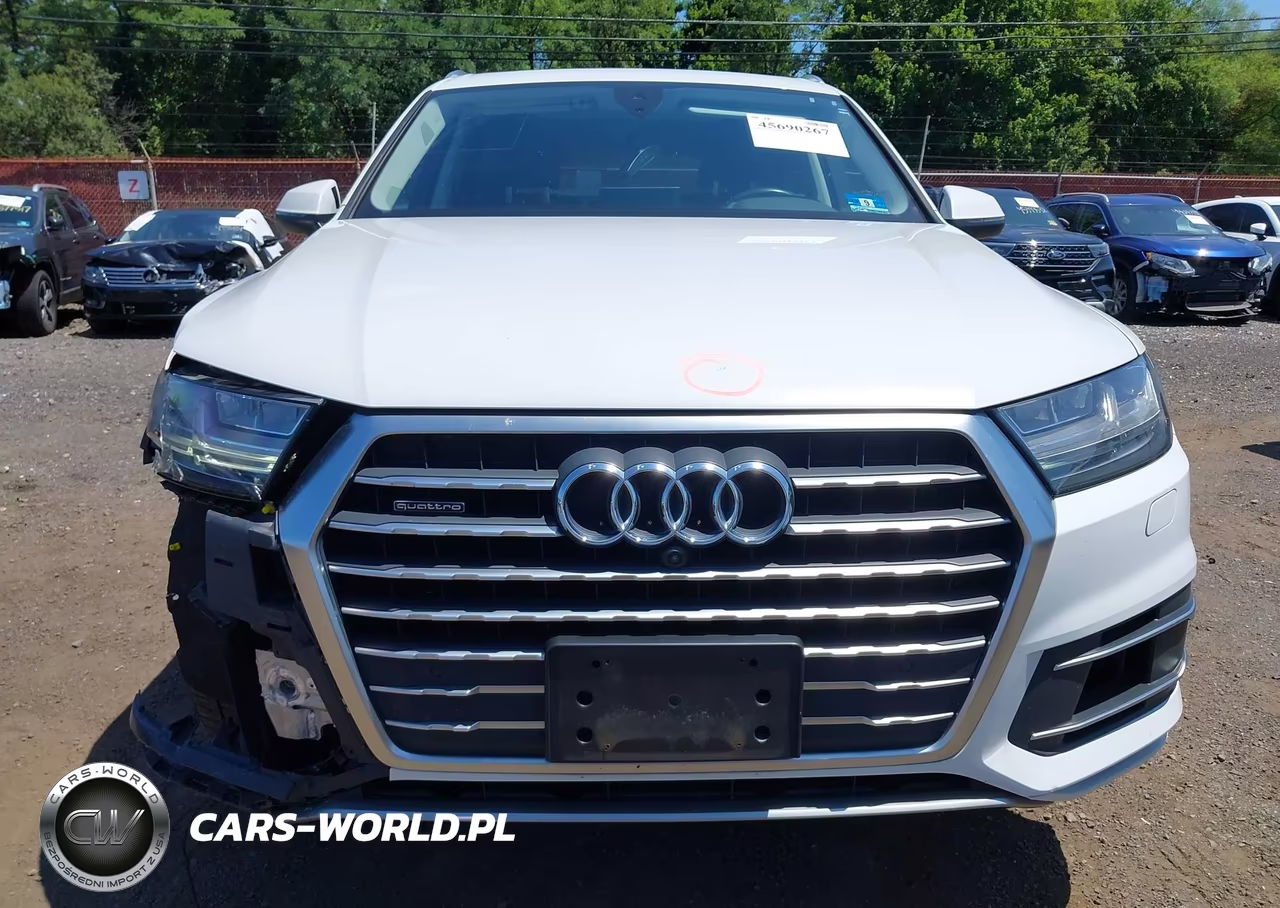 2018 Audi Q7 3.0T Premium VIN:WA1LAAF71JD047756 - 17