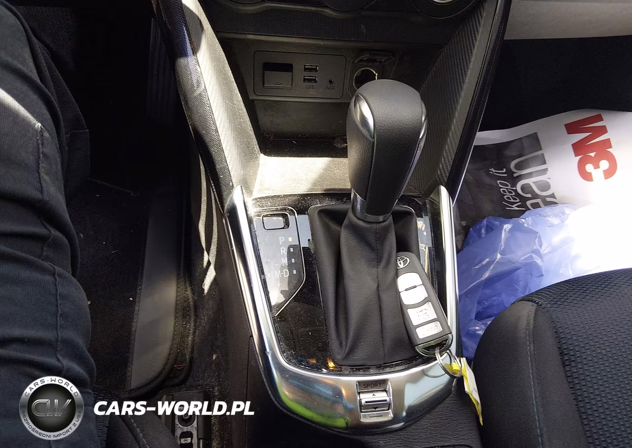 2017 Toyota Yaris Ia VIN:3MYDLBYV6HY161122 - 11