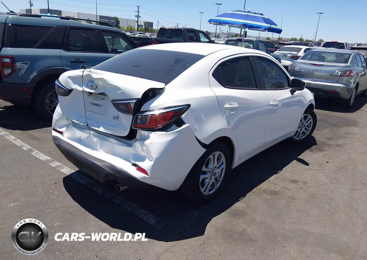 2017 Toyota Yaris Ia VIN:3MYDLBYV6HY161122 - 4