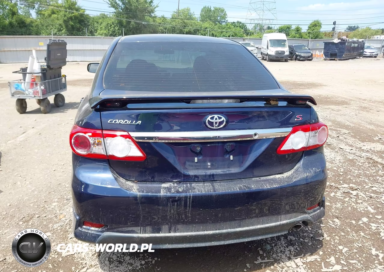 2013 Toyota Corolla S VIN:2T1BU4EE4DC948387 - 16
