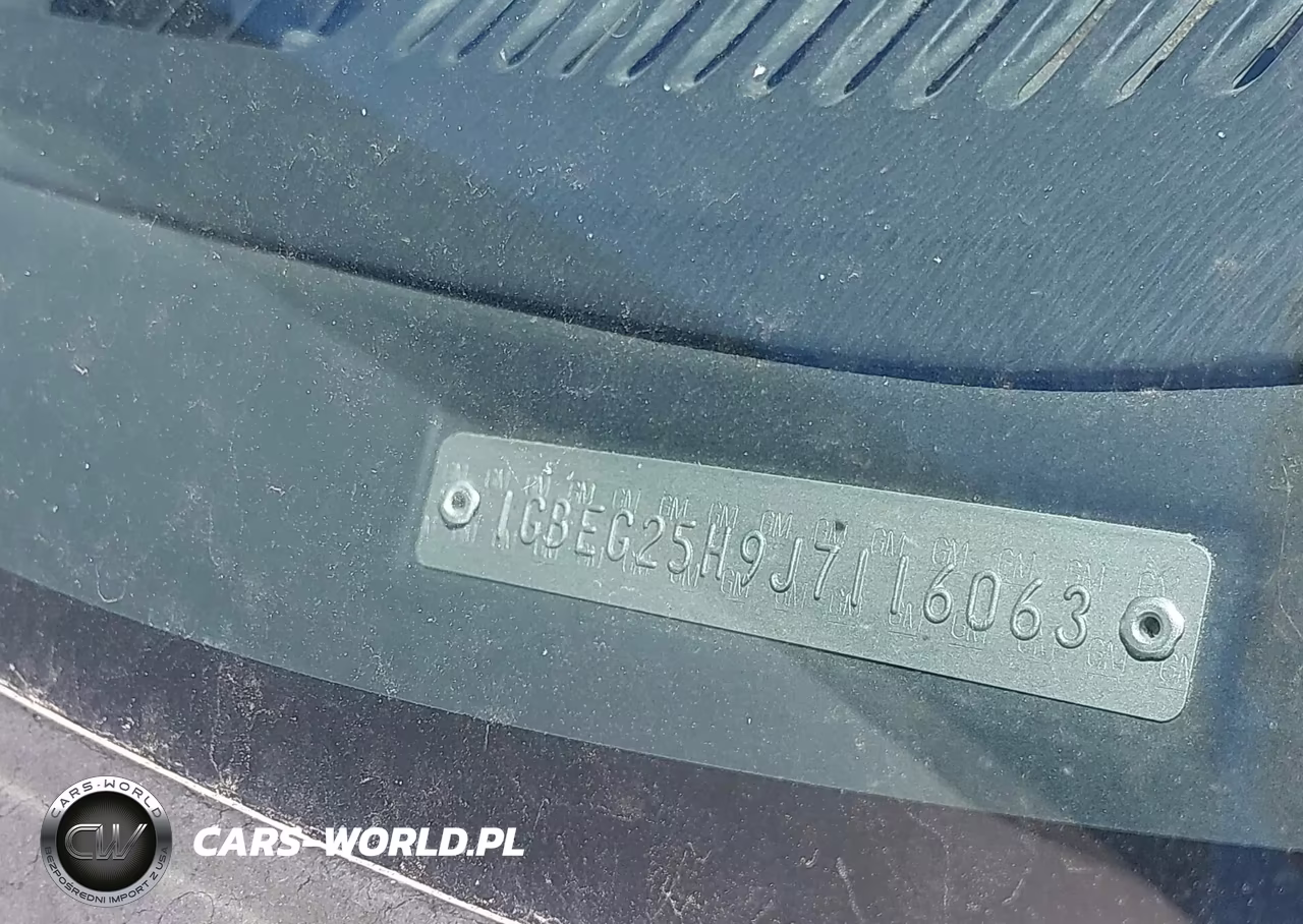 1988 Chevrolet G20 VIN:1GBEG25H9J7116063 - 9