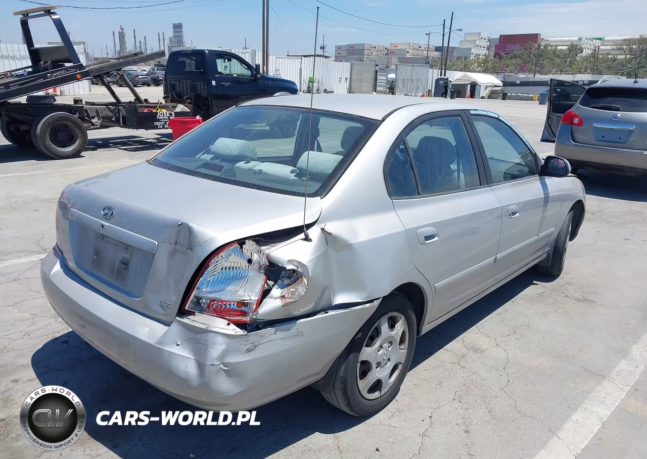 2002 Hyundai Elantra Gls VIN:KMHDN45D12U304287 - 4