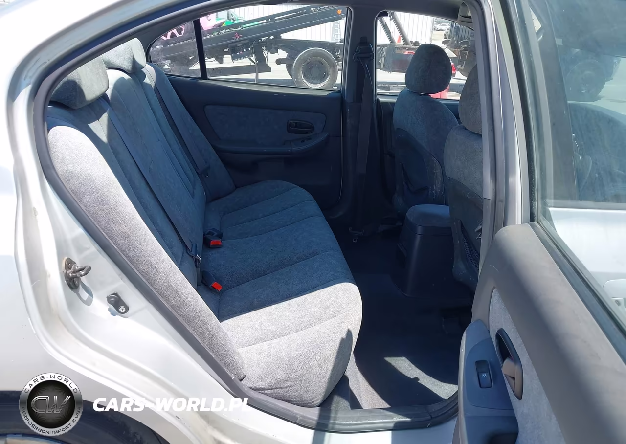 2002 Hyundai Elantra Gls VIN:KMHDN45D12U304287 - 8