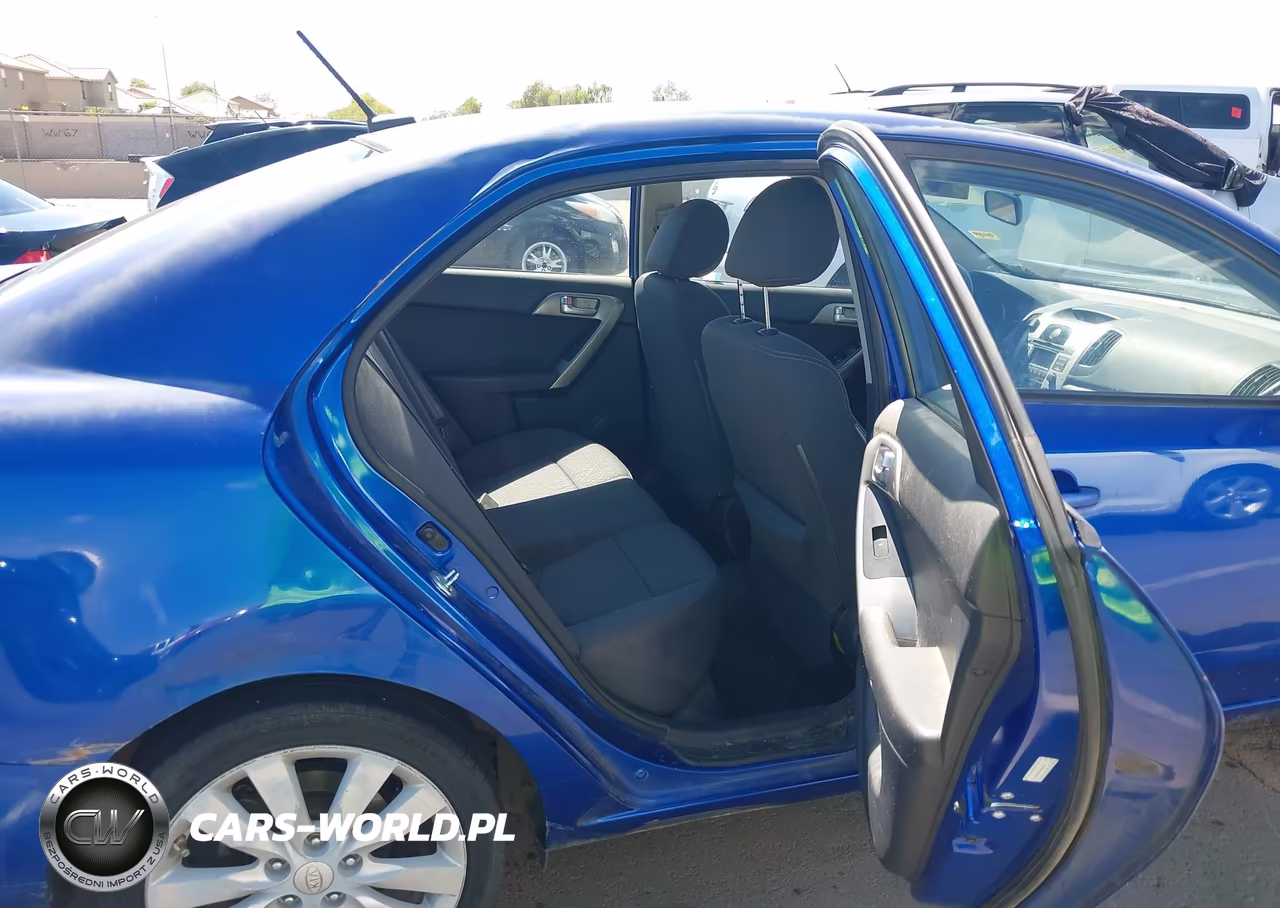 2010 Kia Forte Sx VIN:KNAFW4A30A5049113 - 8