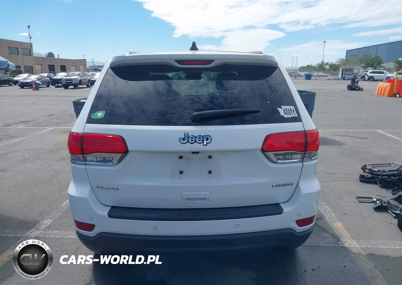 2017 Jeep Grand Cherokee Laredo VIN:1C4RJFAG8HC622360 - 17
