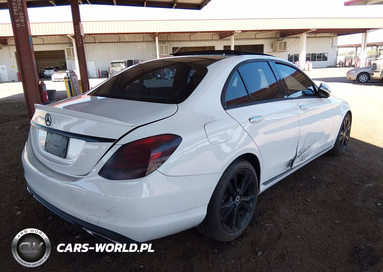 2017 Mercedes-Benz C 300 VIN:55SWF4JB3HU211608 - 21