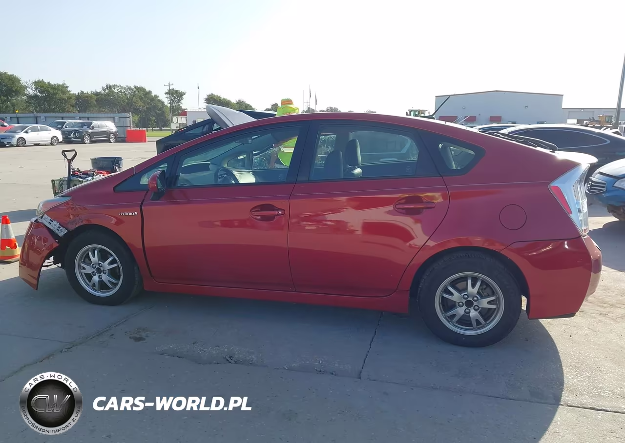 2011 Toyota Prius Three VIN:JTDKN3DU7B5366679 - 14