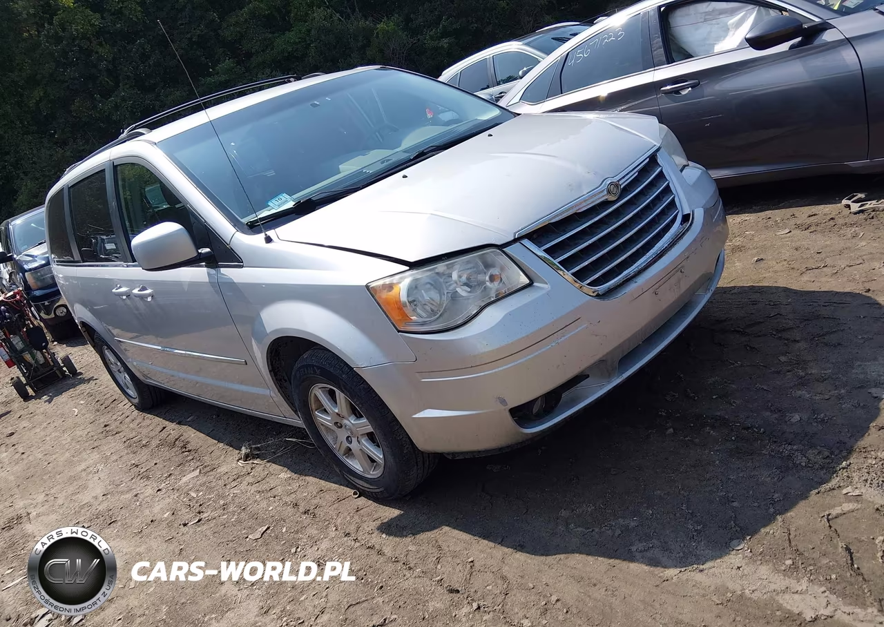 2010 Chrysler Town & Country Touring