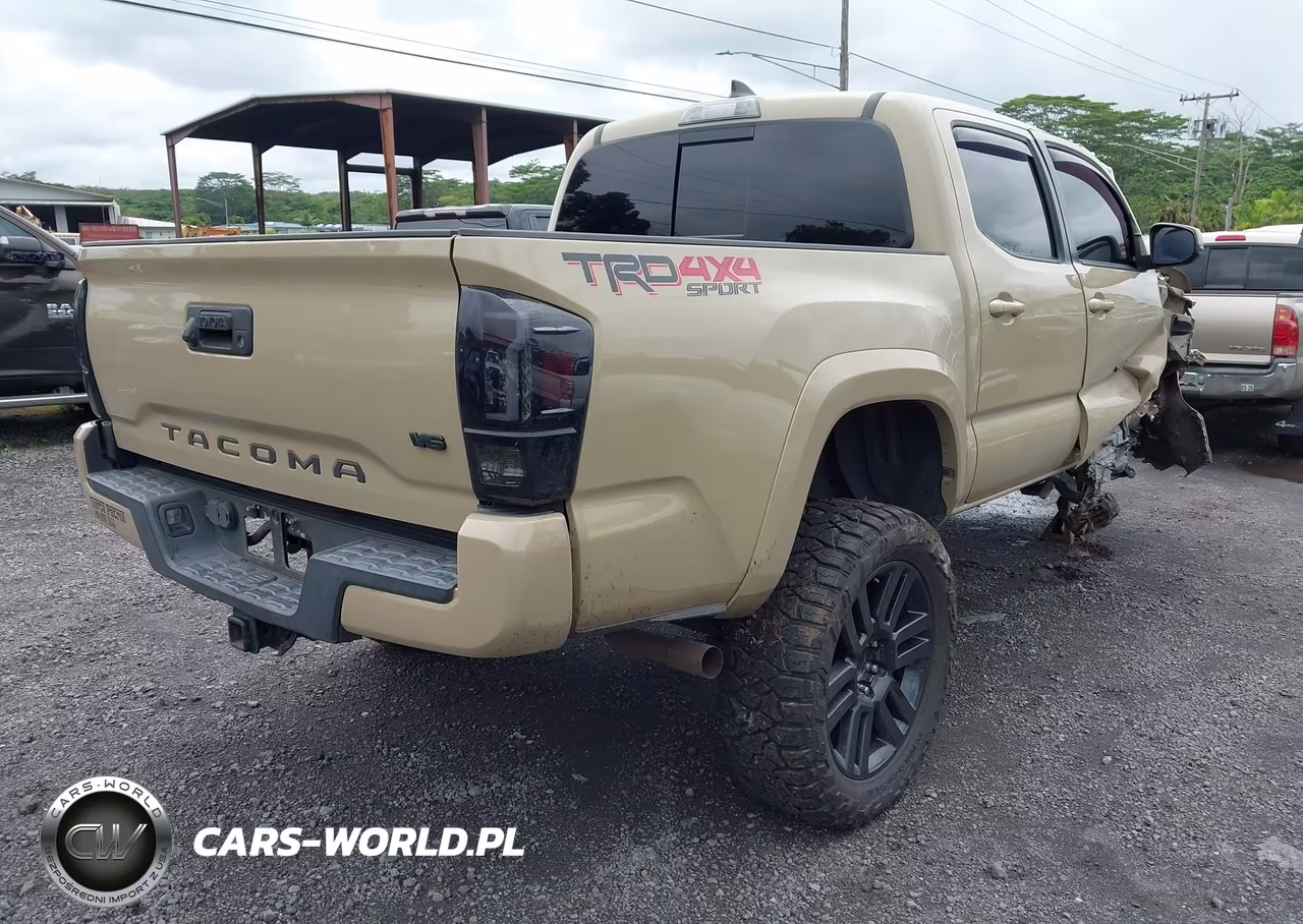 2017 Toyota Tacoma Trd Sport VIN:5TFCZ5AN1HX110147 - 4