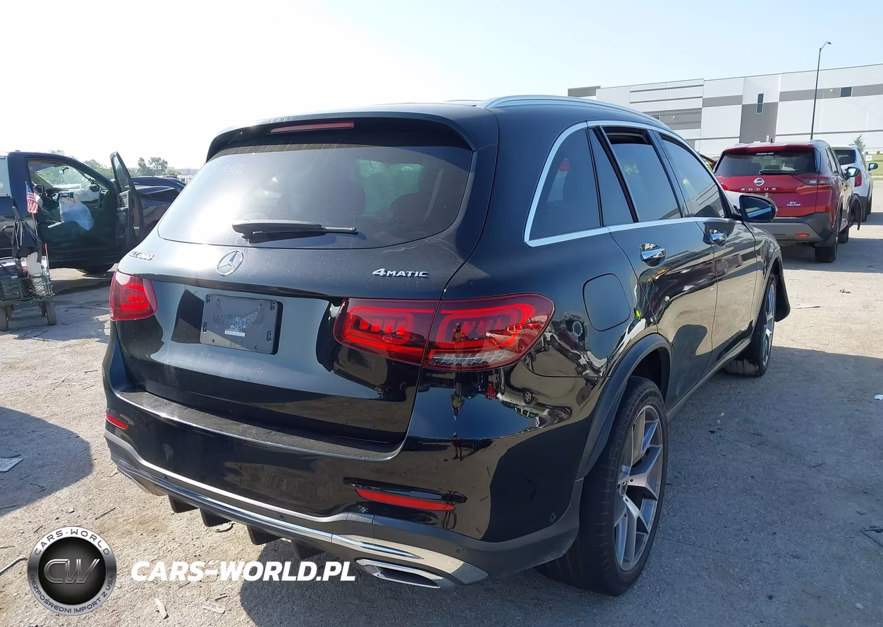 2021 Mercedes-Benz Glc 300 4Matic Suv VIN:W1N0G8EB2MV312407 - 4