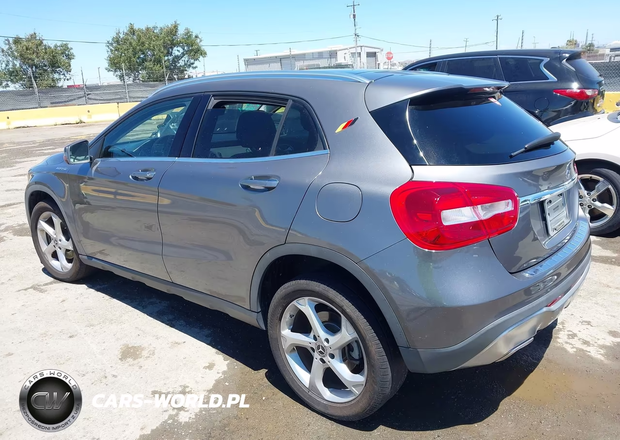2020 Mercedes-Benz Gla 250 4Matic VIN:WDCTG4GB3LJ666527 - 3