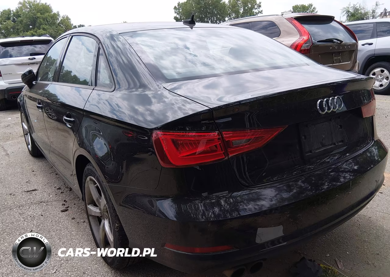 2015 Audi A3 1.8T Premium VIN:WAUACGFF1F1085320 - 3