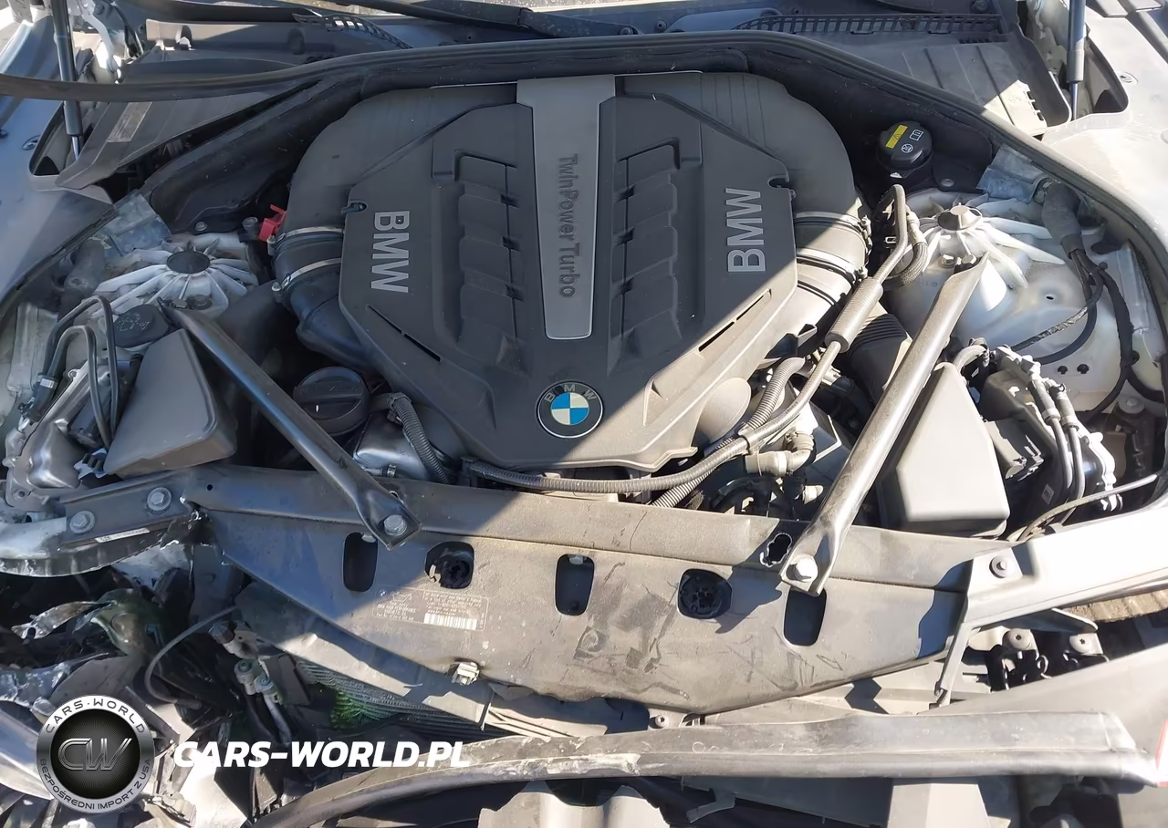 2015 BMW 750I VIN:WBAYA8C5XFD825483 - 10