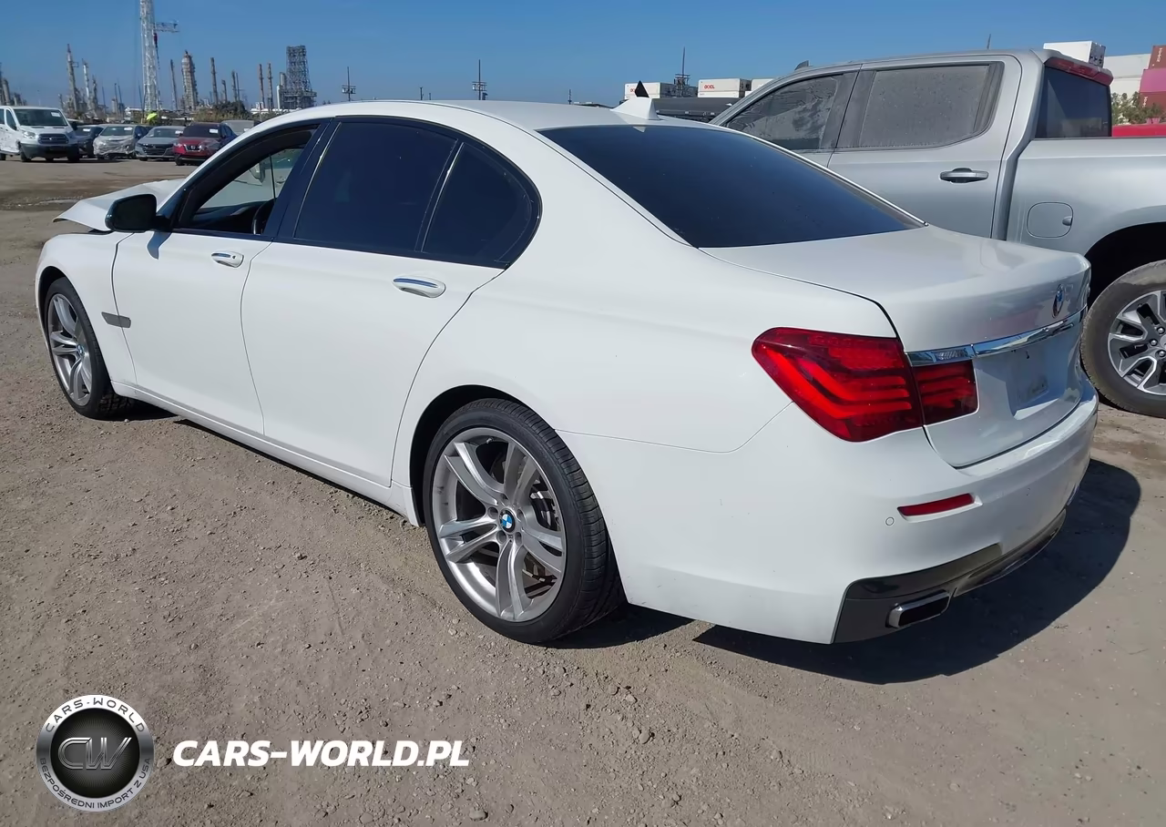 2015 BMW 750I VIN:WBAYA8C5XFD825483 - 3