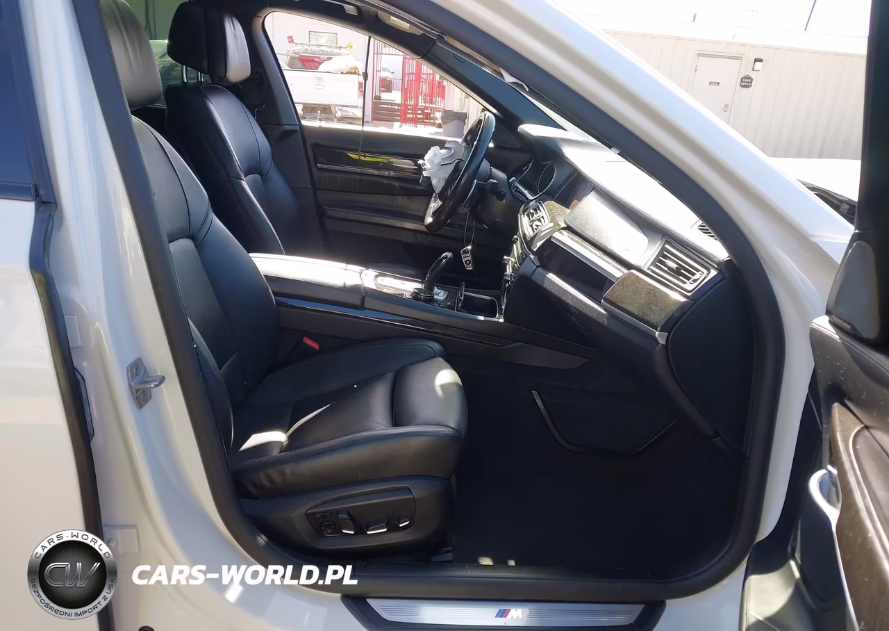 2015 BMW 750I VIN:WBAYA8C5XFD825483 - 5