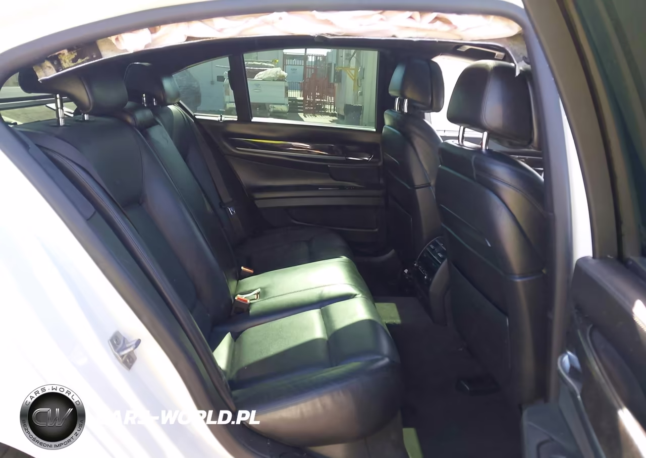2015 BMW 750I VIN:WBAYA8C5XFD825483 - 8