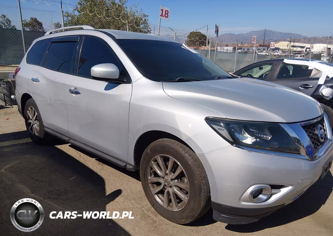 2015 Nissan Pathfinder Platinum-S-Sl-Sv