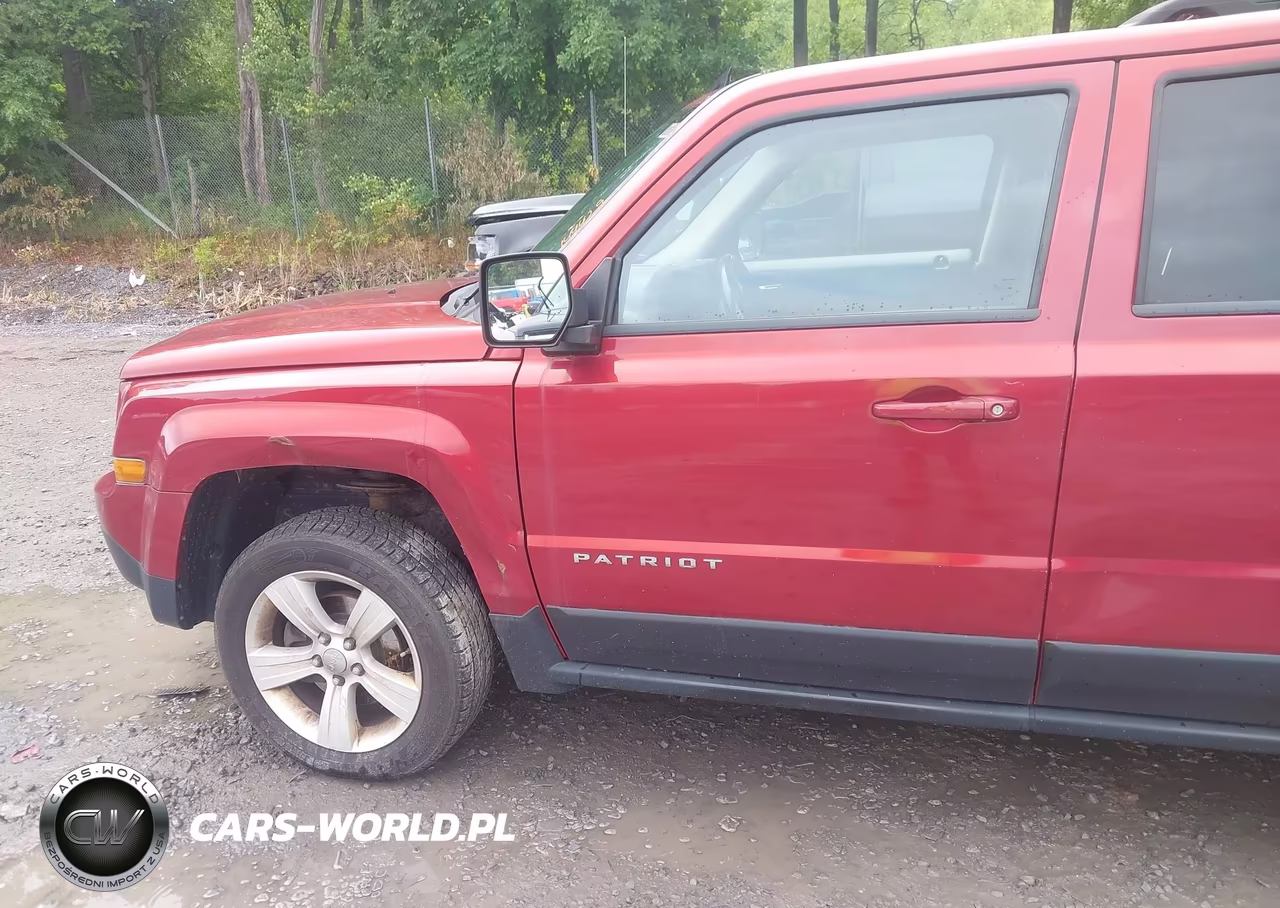 2012 Jeep Patriot Latitude VIN:1C4NJRFB6CD633891 - 6