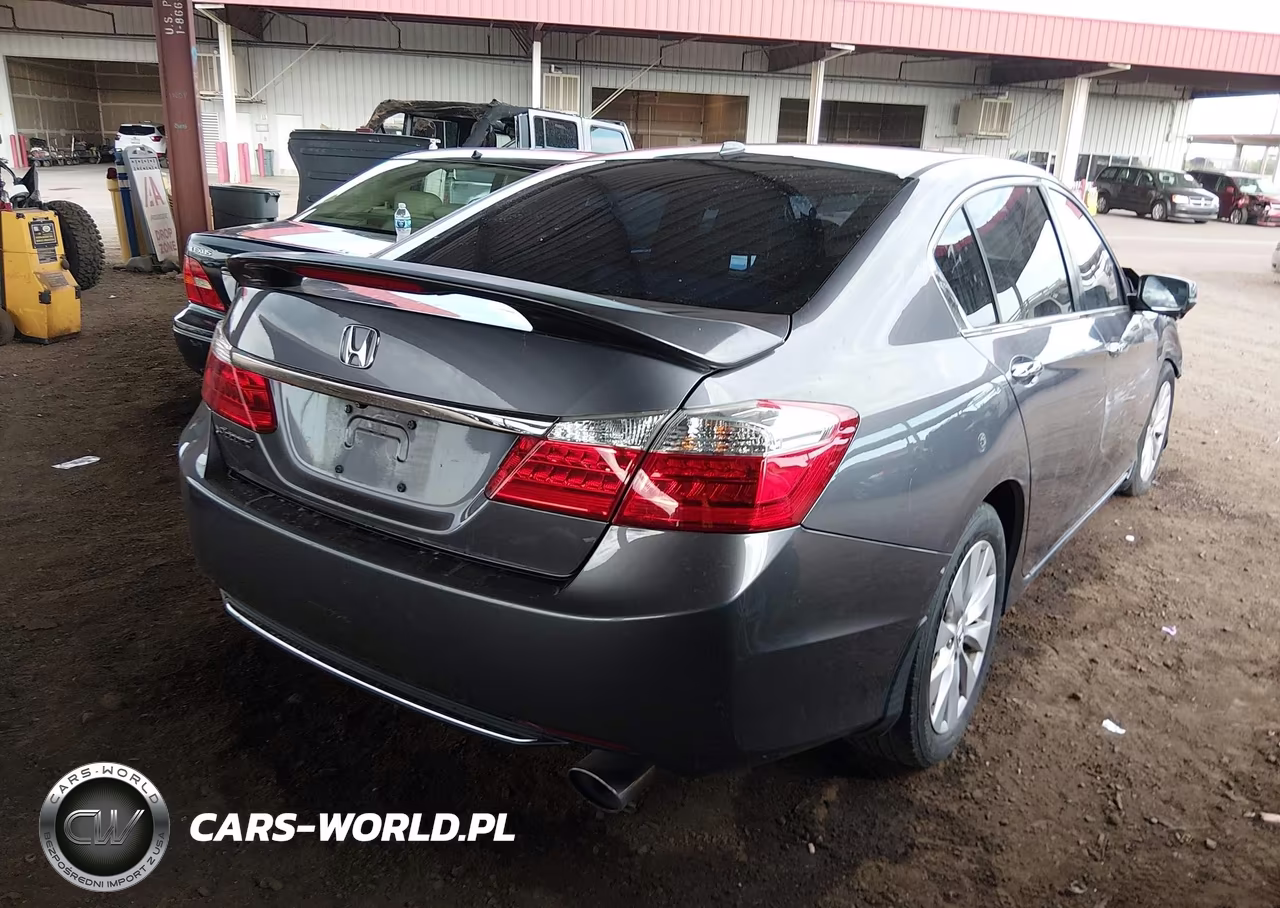 2015 Honda Accord Ex-L VIN:1HGCR2F83FA202315 - 4
