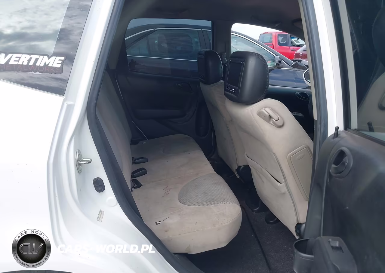 2007 Honda Fit VIN:JHMGD37487S061607 - 8