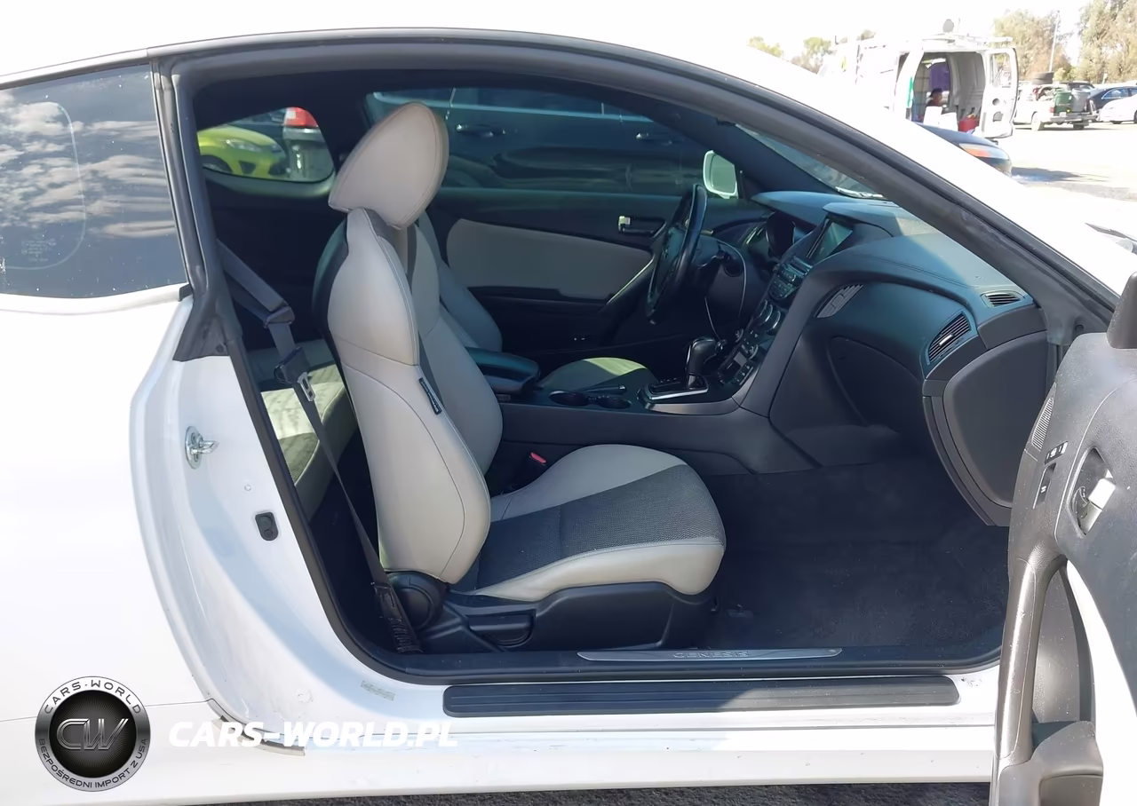 2014 Hyundai Genesis 2.0T Premium VIN:KMHHT6KD2EU118351 - 5