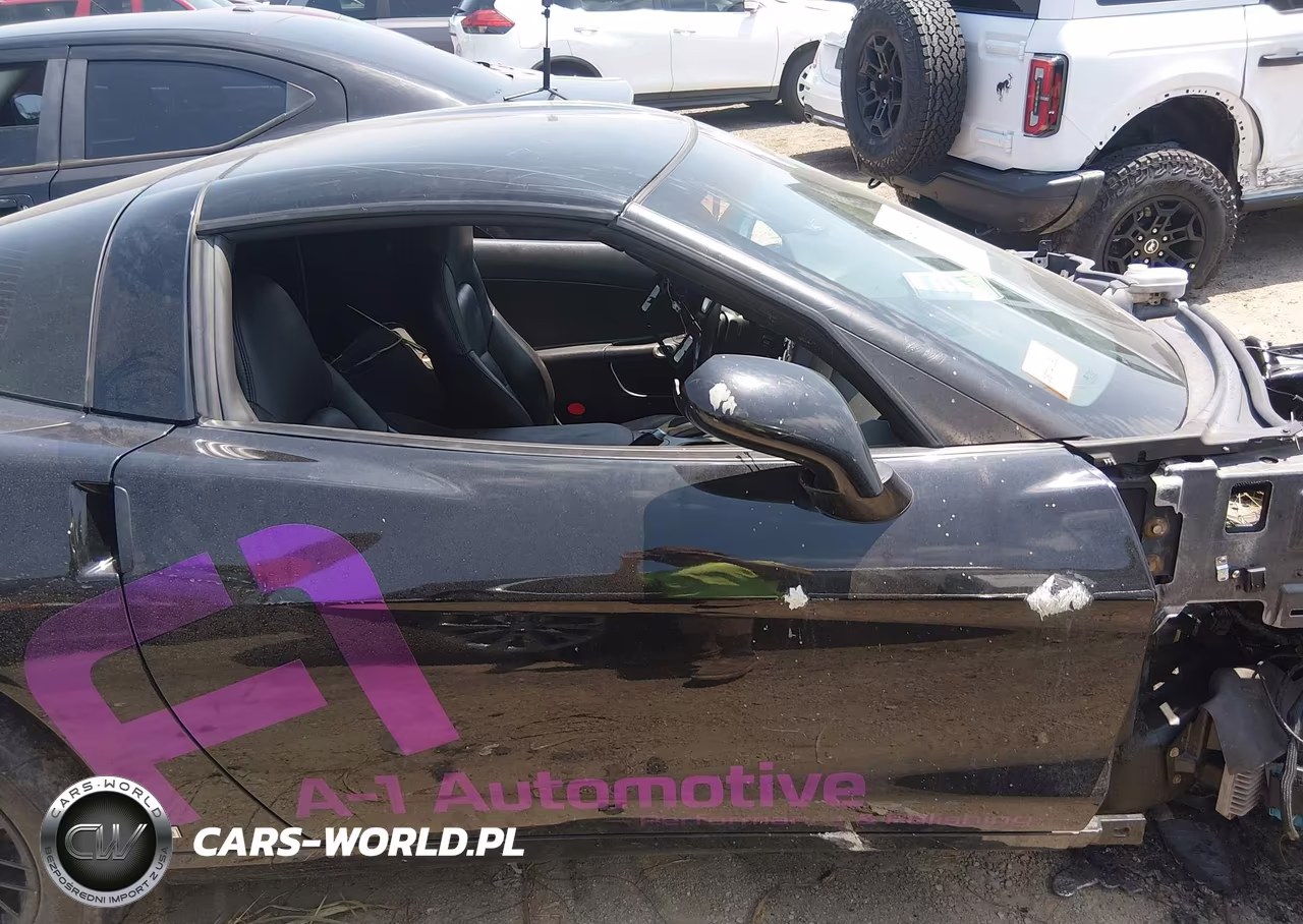 2007 Chevrolet Corvette VIN:1G1YY26UX75137826 - 14