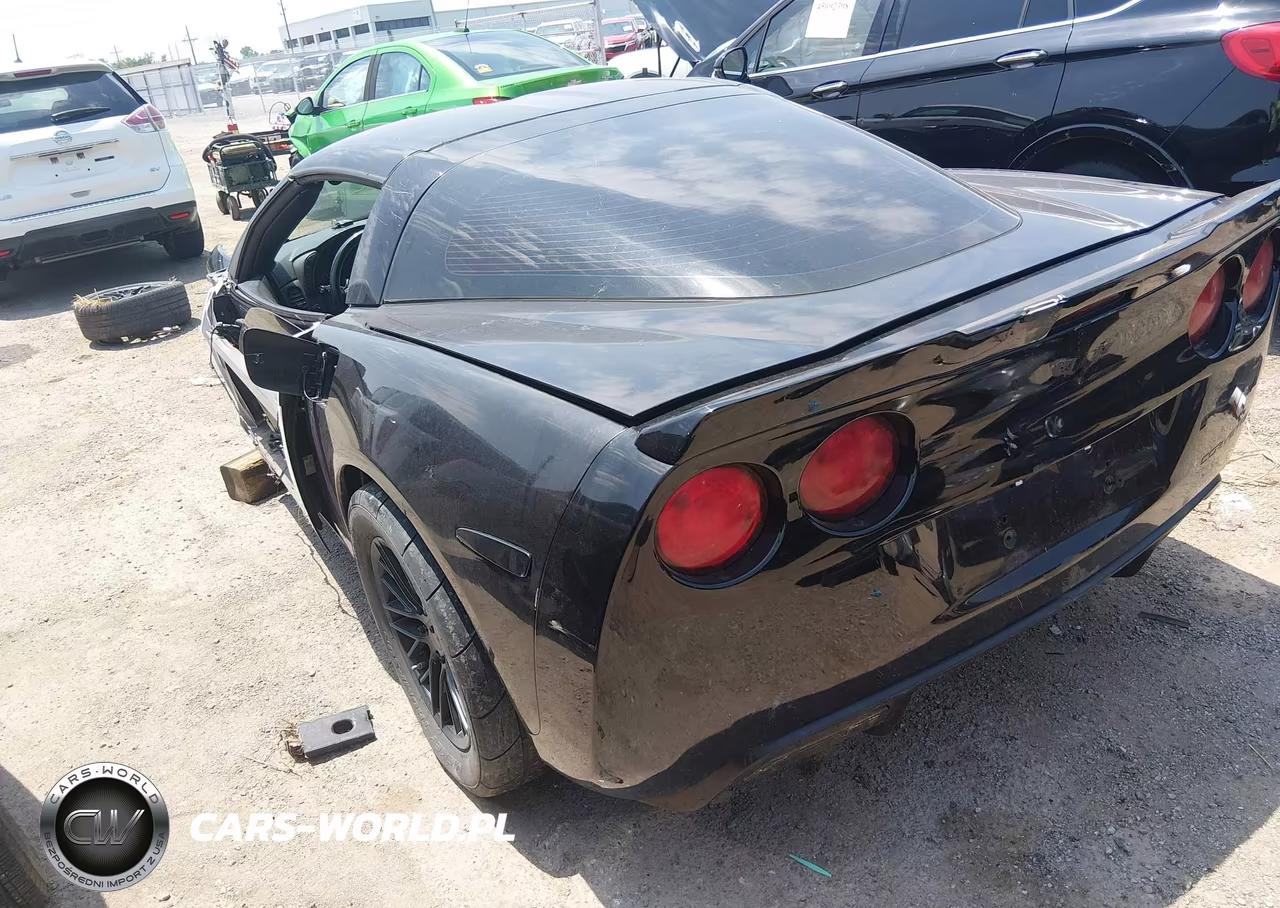 2007 Chevrolet Corvette VIN:1G1YY26UX75137826 - 3