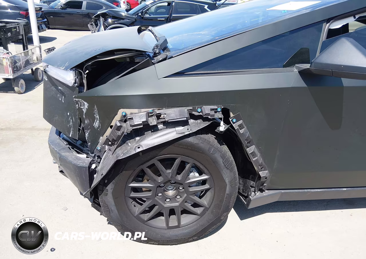 2026 Tesla Cybertruck Dual Motor All-Wheel Drive-Premium All-Wheel Drive VIN:7G2CEHED4TA091413 - 6
